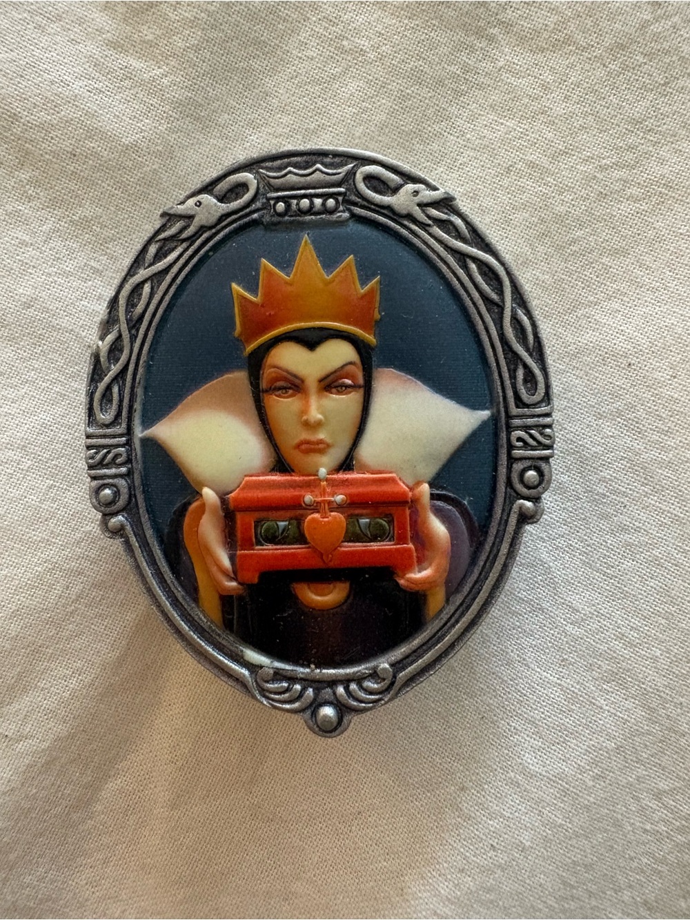 Enchanted Queen Cameo Pin — Black, Gold, Red